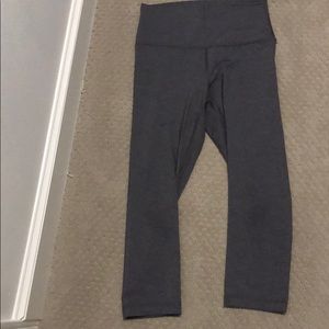 Lululemon cropped leggings